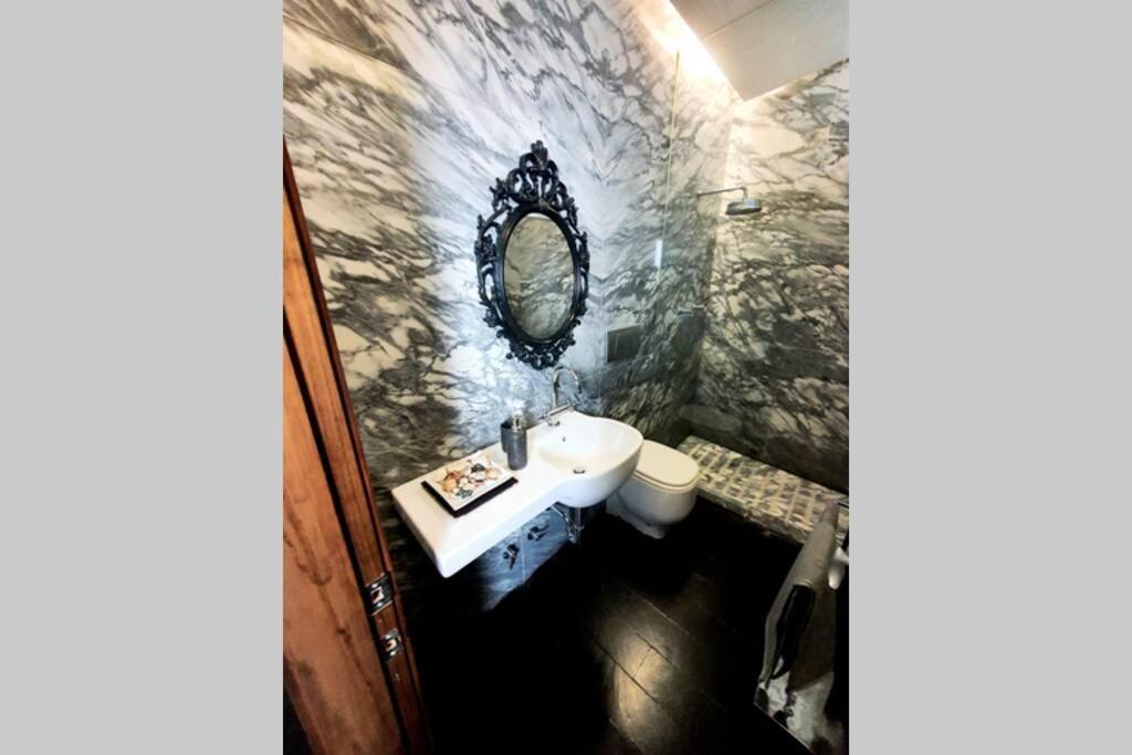 Atico Singular En El Centro Historico. Apartment Jaén Екстериор снимка
